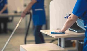 deep cleaning of office desks by professional cleaners